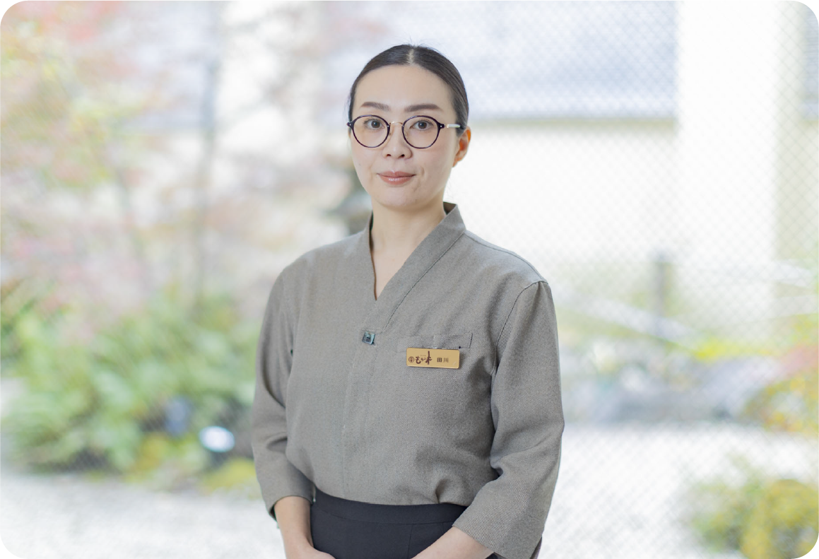 フロント係 田川 亜弥のポートレート